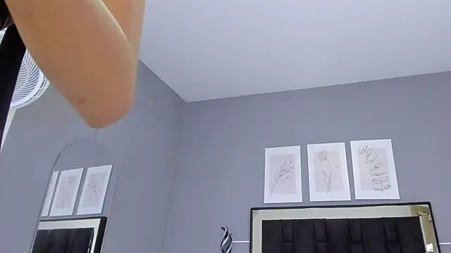 jade_lov webcam
