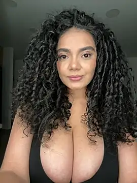 Curlyierr webcam