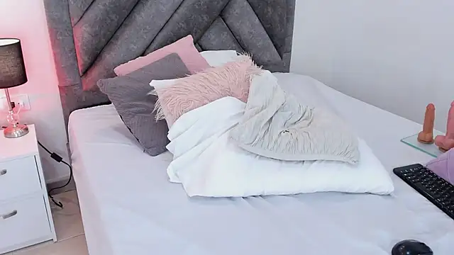 ViolettaRousee_ webcam