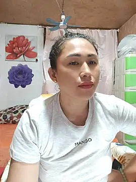 Filipina_Desire webcam