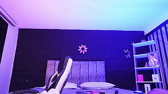 LiamDeep webcam