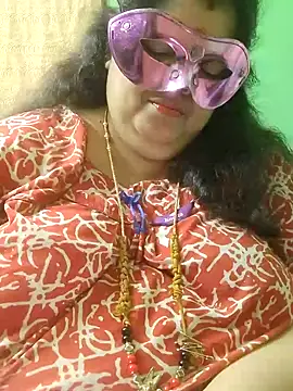tamilthanushri webcam