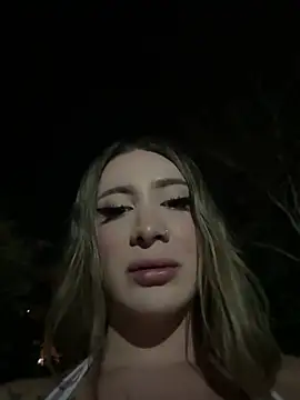 bunny_bicht live sex cam
