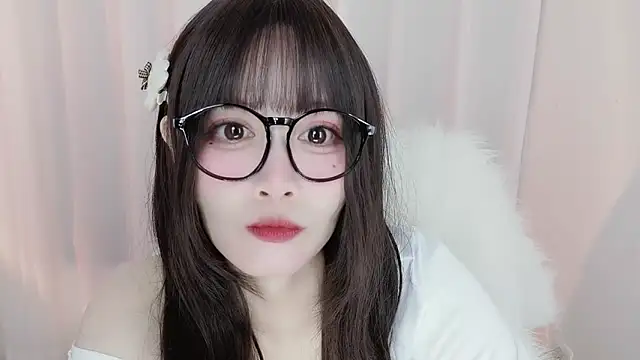 -zhuzhu-999- live cam on StripChat