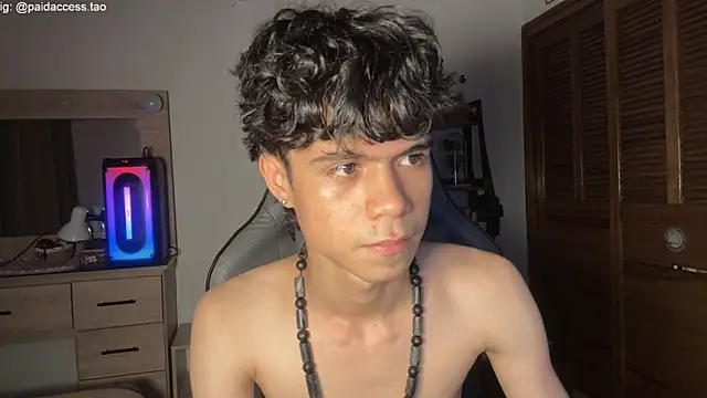 OopsAgain_ webcam