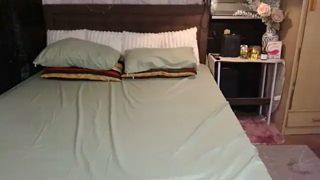xheavenlytrans webcam