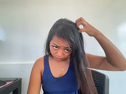 Juliet_official_pro webcam