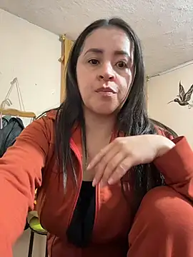 latinfemale webcam
