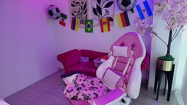 Miia__owens live cam on StripChat