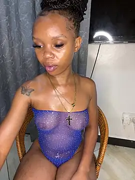 sexyie_caramel webcam