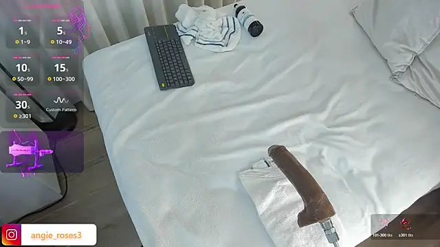 angiee_roses webcam