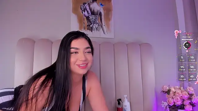 AlyssiaDanger webcam