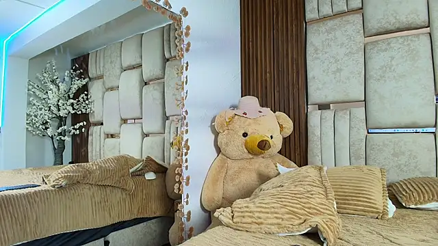 Ana__dim webcam