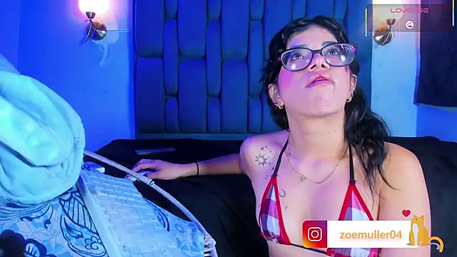 Zoe_Axel1