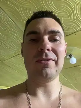 Rowing199456 live cam on StripChat