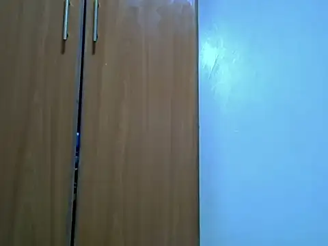 icy_pearl webcam