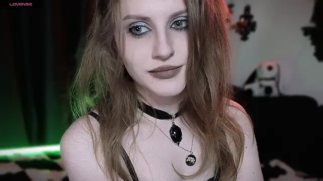 EllieMori_ webcam