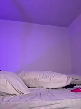 aurora_divine webcam