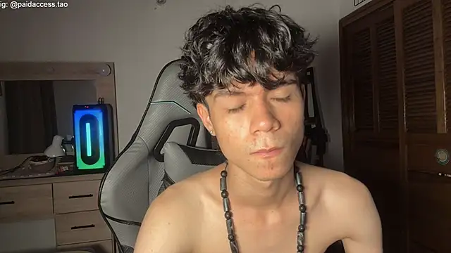 OopsAgain_ webcam