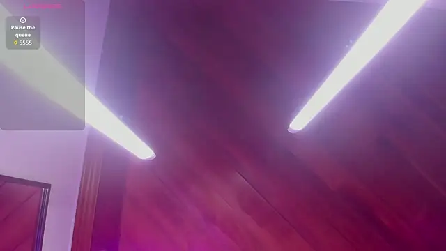 SharonLovee webcam