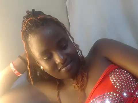 Sexxy-skinny webcam