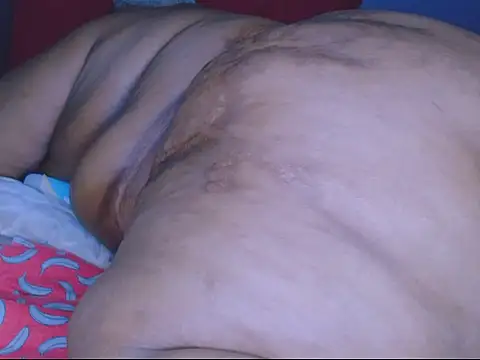 fatafricanqueen live sex cam