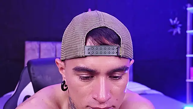 LiamDeep webcam