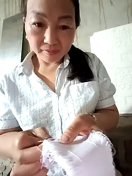 baby_112233 webcam