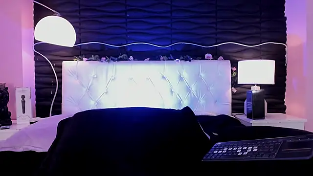 Natasha_Nassty webcam