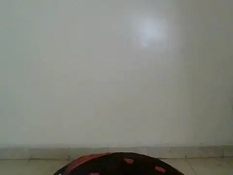 cutelady1 - Cutelady1's free webcam - UK Sex Cams