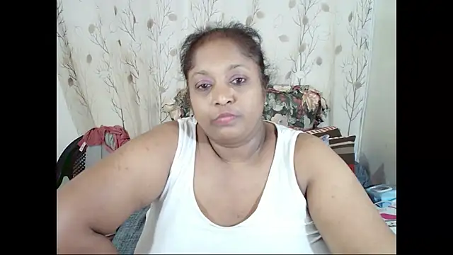 Indiantasha webcam