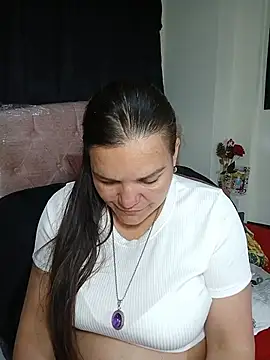 Zuleyka_69 webcam
