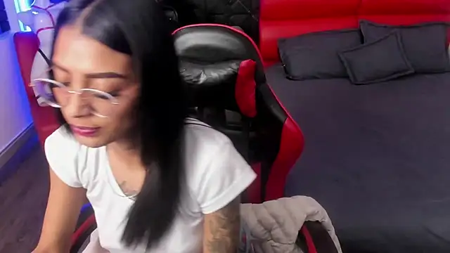 KarlaSlutSkinny__ webcam