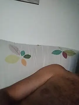 juandi21cm (Ask my age) - Corrida-cum-milk