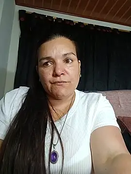 Zuleyka_69 webcam