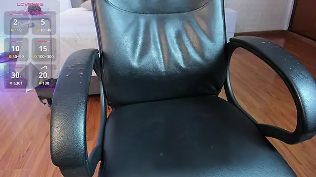 zoe_linss webcam