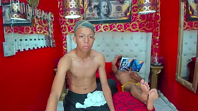 PEINBOYS webcam