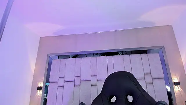 AngelineHeet webcam