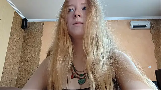 KateVibe_01 live cam on StripChat