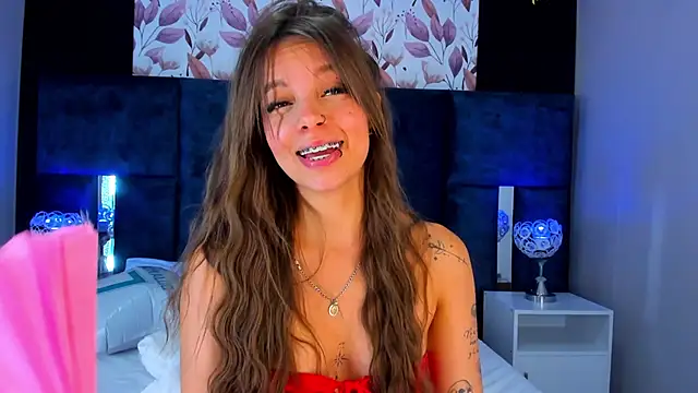 AmmyJones_ webcam