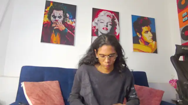 maxi_max0 live sex cam