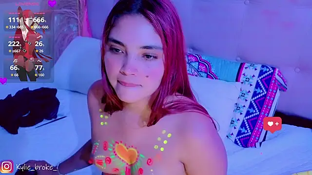 Kylie_brokee webcam