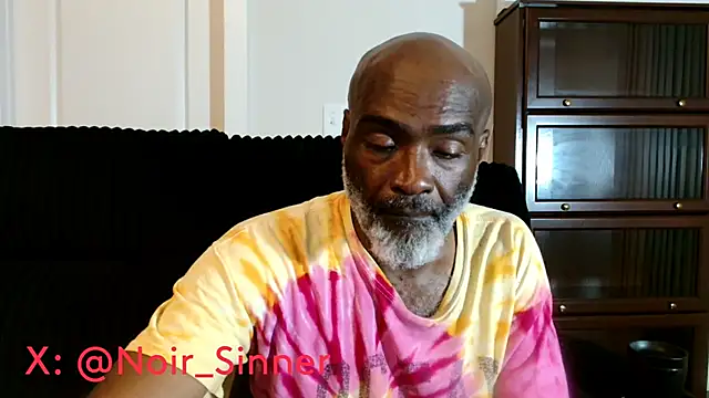 sinnernoir Live Webcam on Stripchat