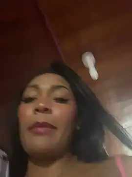AngelineHeet webcam