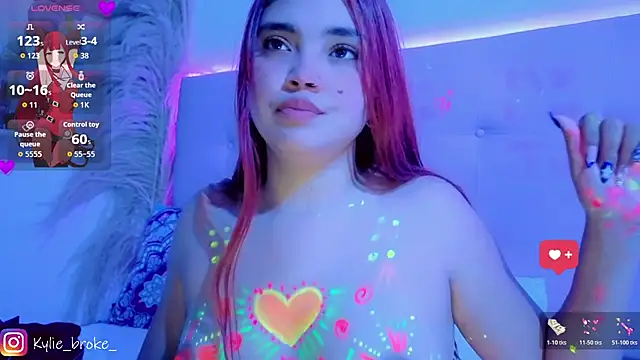 kylie_brokee - Kylie_brokee's free webcam - UK Sex Cams