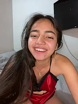 Julia_valentina live cam on StripChat