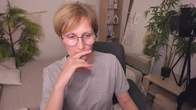 Paris_Cherry webcam