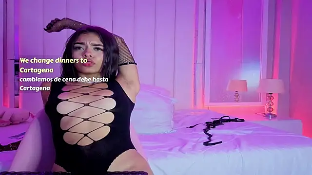 Alyana_Skinny webcam