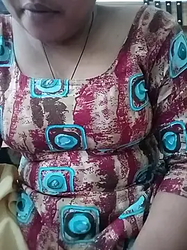 Menka_cut34 webcam
