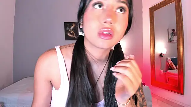 KimTaylorW webcam